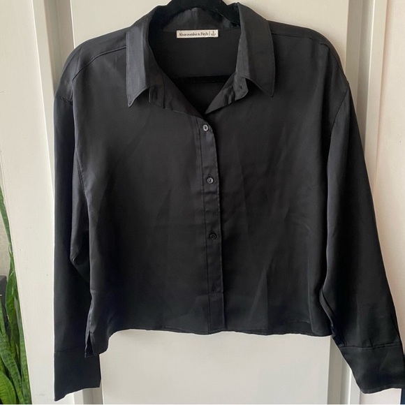Abercrombie & Fitch | 90s Cropped Satin Shirt | Size S - Picture 7 of 7